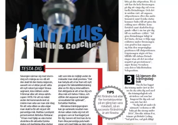 Tidningssida med fokus på träningscoachning och träningsråd. Framträdande nummer "1" med text. En person i svart skjorta med delvis text syns i bakgrunden.
